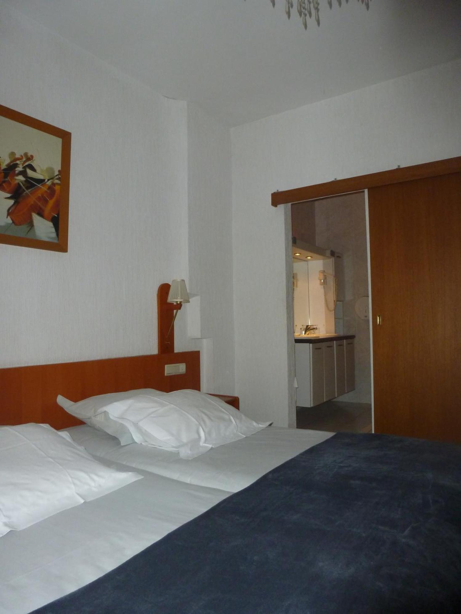 Hotel 'T Hert เกงค์ ภายนอก รูปภาพ